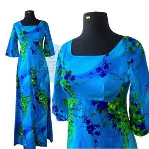 70s vtg Hawaiian Floral Maxi Dress